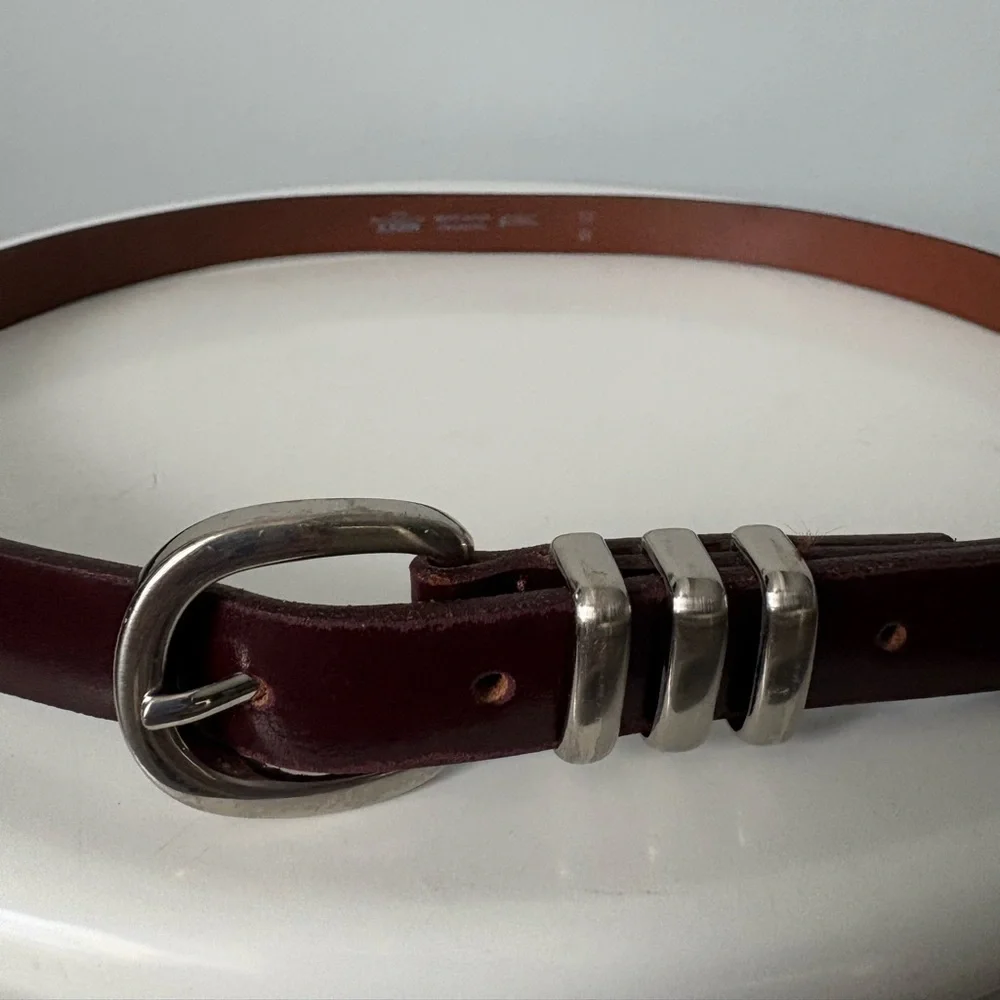 Mexx Burgundy Leather Belt with Silver Buckle - Picture 3 of 7